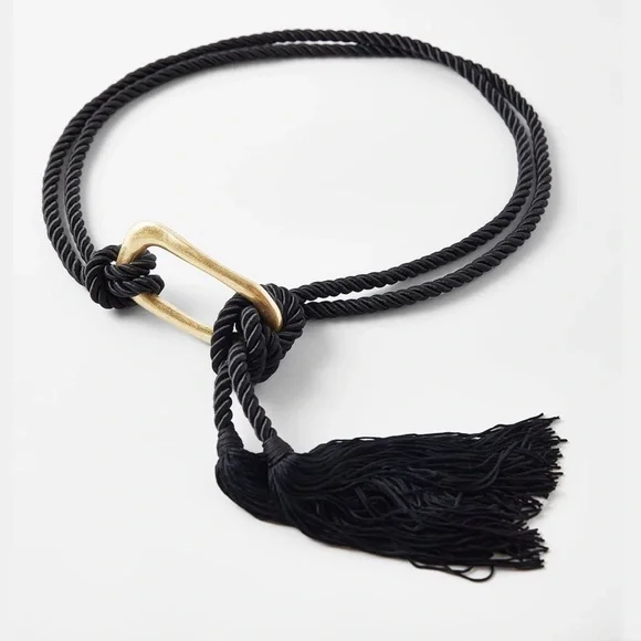 Zara Gold Black Greek Roman Face
Cord Belt new. #1 Zara | Accessories | Nwt Zara Gold Greekroman Faces Black  main image 3